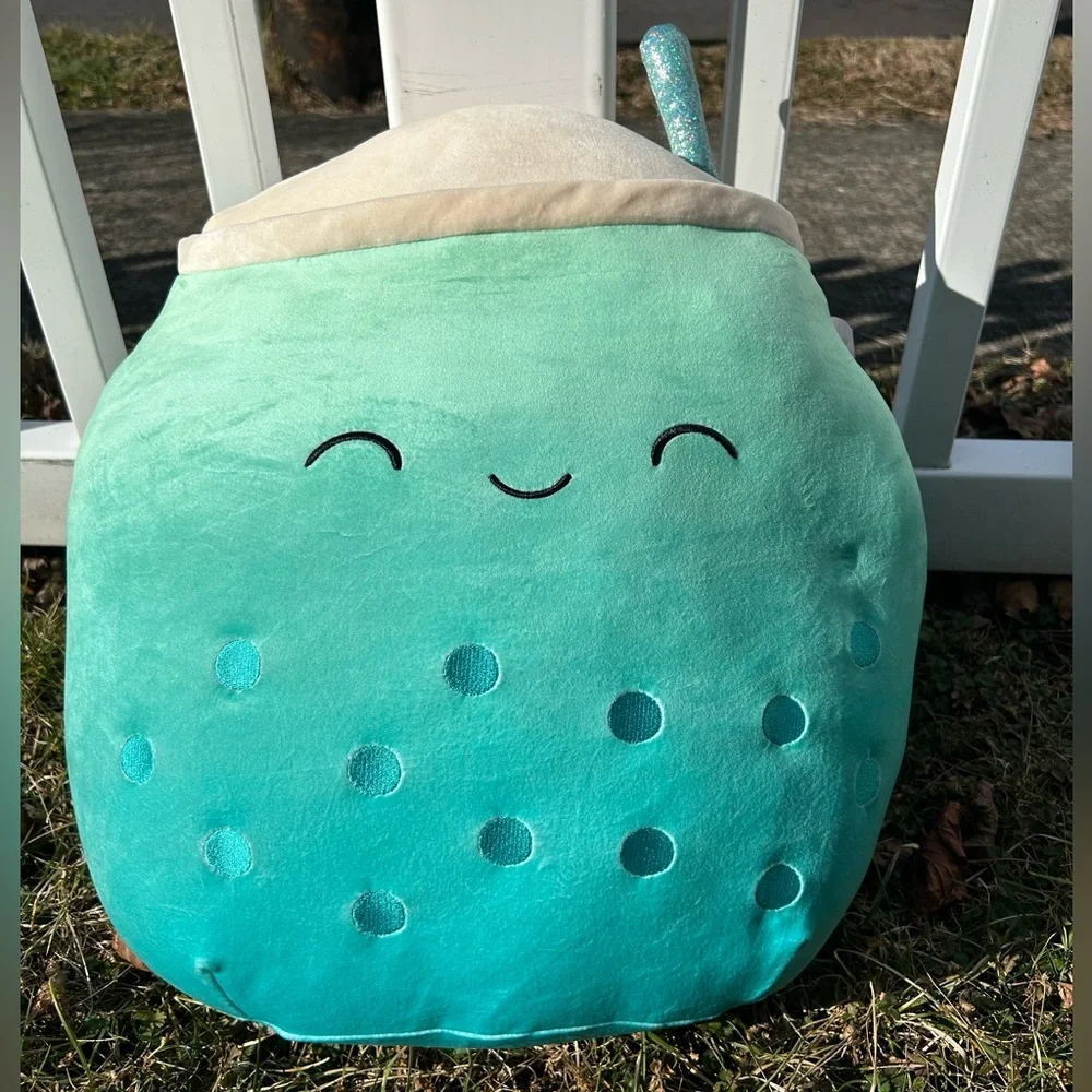 Jakarria the Boba Tea Squishmallow - Picture 1 of 4